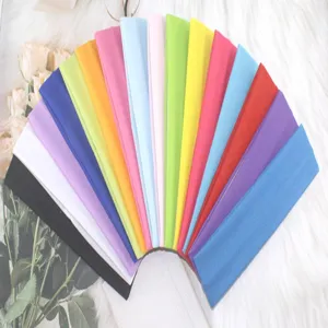 Bandeaux de sport élastiques colorés, bandes de yoga unies en tissu confortable de qualité.