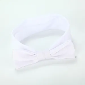 Witte stoffen strik haarband voor kinderen, schattig haaraccessoire voor meisjes.