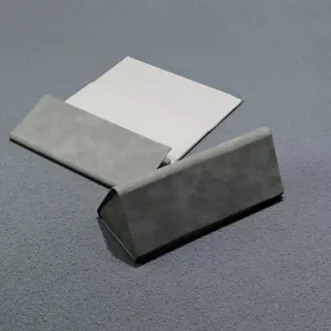 Estuche Plegable Triangular para Gafas Portátil de Cuero PU Caja de Almacenamiento de Gafas de Sol Protector para Desplazamientos