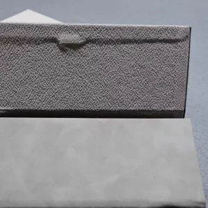 Estuche de gafas de sol triangular plegable portátil, caja de almacenamiento de gafas gris