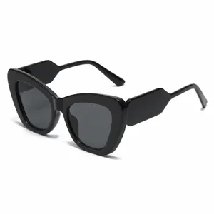Occhiali da sole cat eye stile europeo grande montatura per guida protezione UV alla moda