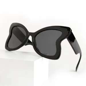 Fashion Butterfly Sunglasses Women Men UV400 Anti-Blue Light Retro Oversized PC Frame Trendy Eyewear