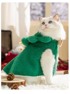 Cute cat Christmas green fleece cloak detail, warm winter pet costume with deer antlers.