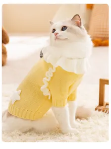 Leuke gele gebreide kattentrui voor de winter, warme huisdierenkleding met schattige kraag.