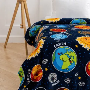 Confortevole coperta in peluche con pianeti dello spazio sistema solare cartoon per bambini