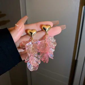Chic pink petal dangling earrings with gold heart studs for sweet elegant women fashion style