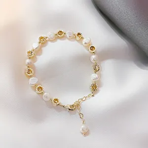 French baroque pearl bracelet with gold metal beads, elegant jewelry for women and daily wear.