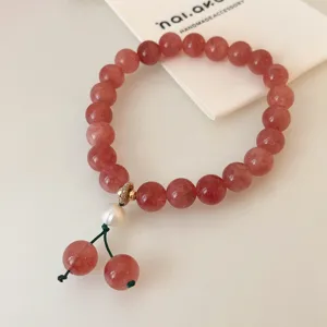 Exquisite french baroque pearl strawberry crystal bracelet detail, elegant niche design women jewelry