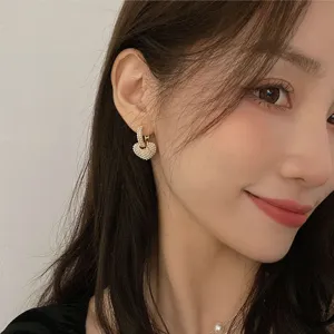 French Vintage Copper Artificial Pearl Huggie Earrings Elegant Gold Plated Rhinestone Heart Flower Bow Drop Earrings For Women Jewelry Gift