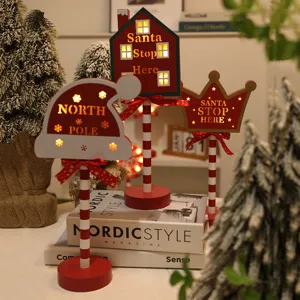 Houten kerst LED decoratieve straatbordverlichting, feestelijke desktop sfeerverlichting rekwisieten.
