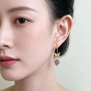 Pendientes Colgantes de Mariposa de Cuarzo Fresa Natural Retro Francés Gancho de Cobre Chapado en Oro Elegantes Pendientes Largos Mujer
