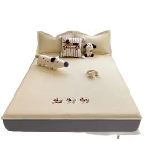 Ensemble de tapis rafraîchissant en soie glacée d'été, broderie de chien, housse de lit respirante.