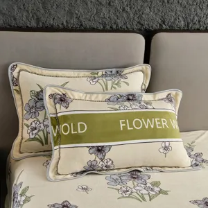 Thickened flannel fleece floral bedding set pillow cover with elegant green stripe design.