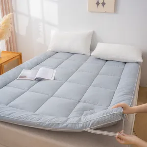 Matelas tatami à carreaux bleus rembourré doux dortoir étudiant coton lavé vue détaillée