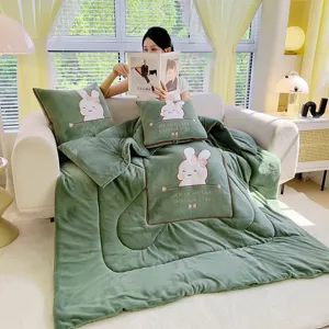 Cuscino Coperta in Velluto di Latte Ricamo Animali Carini Coperta per Aria Condizionata Pieghevole Cuscino Cartoon Casa Viaggio