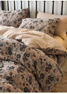 Baumwolle Doppelschicht Garn Jacquard Bettwäsche Set mit Retro Blumenmuster für Schlafzimmer.