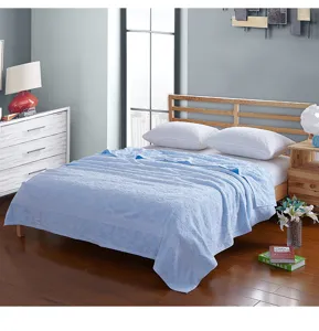 Soft cotton blanket for summer bedroom, breathable lightweight bed cover detail view.