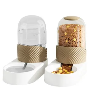 Grande Capacità Distributore Automatico di Cibo e Acqua per Animali Domestici Forma di Balena Plastica Gravità Ciotola per Cani e Gatti Forniture