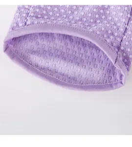 Haustierbekleidung Detail Stoff Nahaufnahme lila Waffeltextur atmungsaktiv Sommer Hundebekleidung