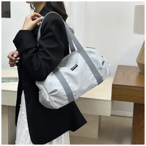 Sac bandoulière femme décontracté grande capacité voyage sac de sport léger yoga sac gris