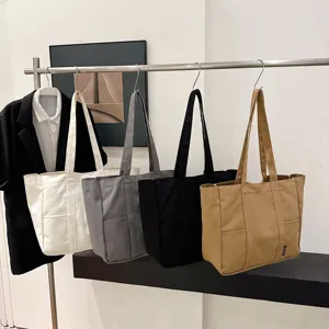 Casual canvas tote bag, large capacity shoulder bag, simple daily commuting handbag.
