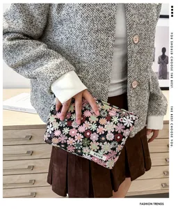 Floral cosmetic bag portable makeup pouch stylish woven clutch toiletry organizer for travel