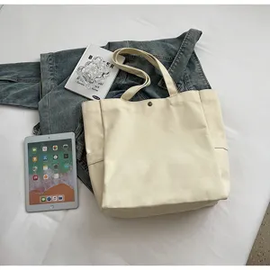 Canvas tote bag for women, casual white shoulder shopping bag, simple daily commuting handbag.