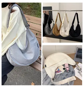 Sac bandoulière décontracté en toile pour femme, grand sac hobo japonais de grande capacité.