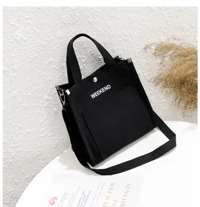 Black canvas tote bag casual shoulder bag Japanese style bento bag with letter print student handbag