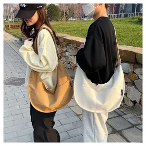 Sac bandoulière en toile style japonais grand format sac croissant de lune décontracté