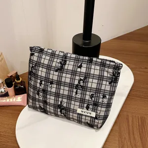 Black and white plaid cosmetic bag vintage style travel makeup pouch portable organizer