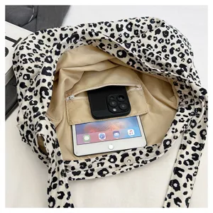 Korean style leopard print canvas tote bag, large capacity casual single shoulder bag.