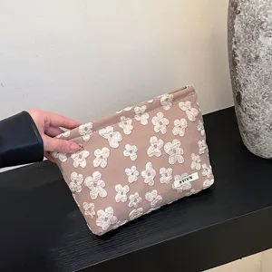 Large Capacity Cosmetic Bag Oxford Fabric Floral Embossed Travel Toiletry Organizer Portable Makeup Pouch For Women