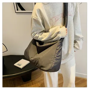 Casual Padded Tote Bag Large Capacity Soft Crossbody Shoulder Bag for Women Daily Commuting