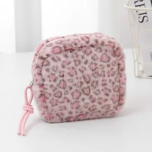 Pink plush leopard print coin purse, cute fluffy makeup storage bag for daily use and travel.