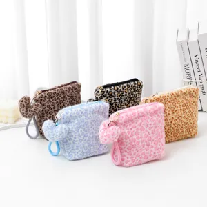 Winter Retro Plush Leopard Print Cosmetic Bag Portable Cute Heart Pendant Makeup Pouch Travel Toiletry Storage Bag