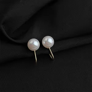 Elegante vergoldete Perlen-Ohrclips für ungebohrte Ohren, schicker und zarter Ohrschmuck.