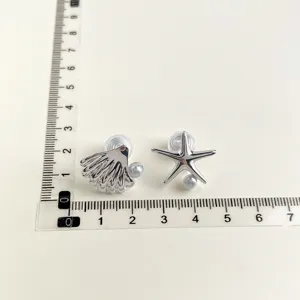 Silver shell starfish non-piercing clip earrings with pearl detail size measurement view