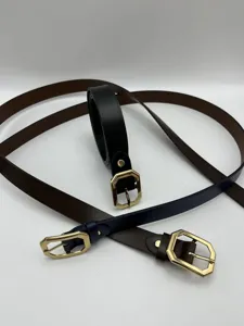 Cintura sottile in pelle casual moda donna con elegante fibbia metallica accessorio vita