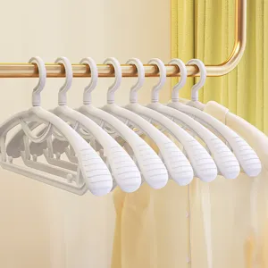 Household Seamless Plastic Hanger Wide Shoulder Anti-Slip Drying Rack Clothes Storage Organizer For Home Wardrobe