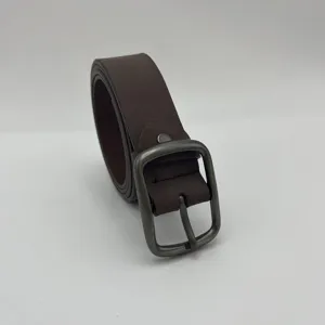 Casual brown men's belt with stylish dark metal pin buckle, perfect for everyday wear.