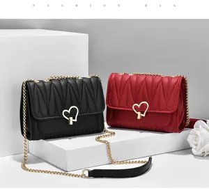 Detailed view of the stylish women heart lock crossbody shoulder bag with chain strap.