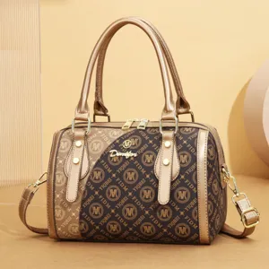 Fashion vintage boston shoulder handbag for women, large capacity crossbody bag, chic design.