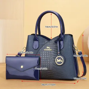 Borsa a tracolla tote blu retrò con pochette coordinata e chiare dimensioni dettagliate.