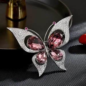 Exquisite Crystal Zircon Butterfly Brooch Elegant Copper Rhinestone Pin Coat Outerwear Fashion Jewelry Gift