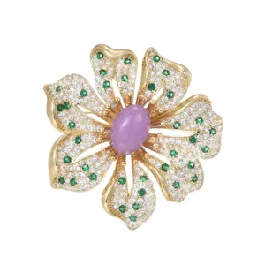 Luxus Pfingstrose Brosche mit violettem Stein und funkelnden Zirkonia für elegante Mäntel