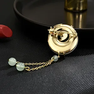 Vintage Chinese style swallow tassel brooch elegant gold safety buckle dress pin accessory