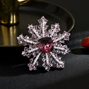 Sweet Exquisite Double Layer Snowflake Brooch Fashionable Romantic Pink Zircon Rhinestone Elegant Corsage Jewelry Gift