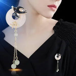Chinese style swallow courtyard tassel brooch retro safety buckle corsage vintage jewelry