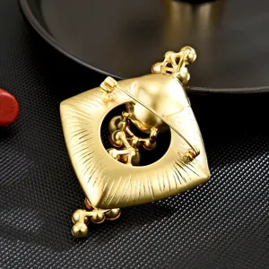 Elegante hermosa broche geométrica cuadrada de cristal austríaco accesorio para traje